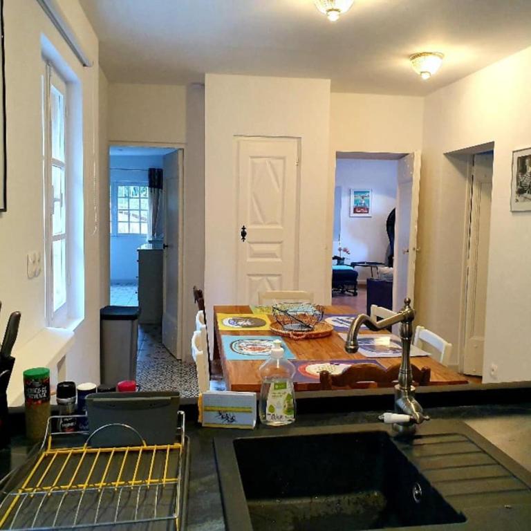 Apartment Picasso in large park with heated pool - Appartement - 14