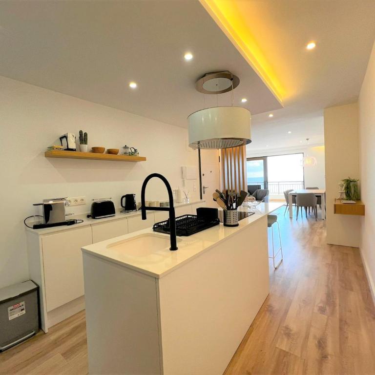 MARINA SUNBEACH SEA VIEW - Apartamento de 3 dormitorios - 10