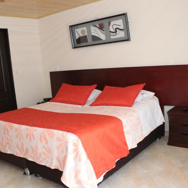 Hoteles Bogotá Inn El Lago Country Zona Rosa - Habitación Doble Estándar - 1