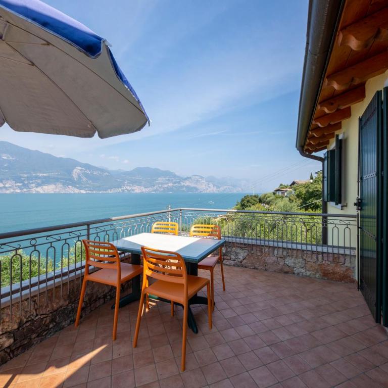 Residence Castelli - Apartment mit Seeblick - 11