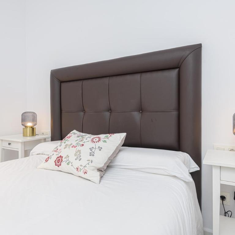 WintowinRentals Malaga Center, Comfortable and Renovated - Three-Bedroom Apartment - 32