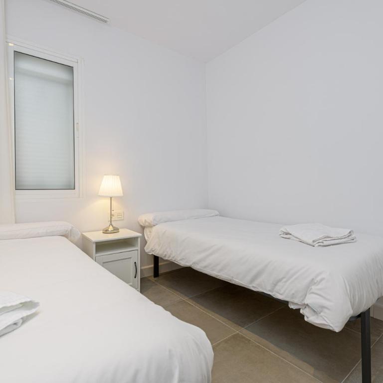 WintowinRentals Malaga Center, Comfortable and Renovated - Three-Bedroom Apartment - 35