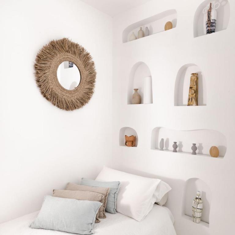 Sole Suites - Double Room with Extra Bed - 1