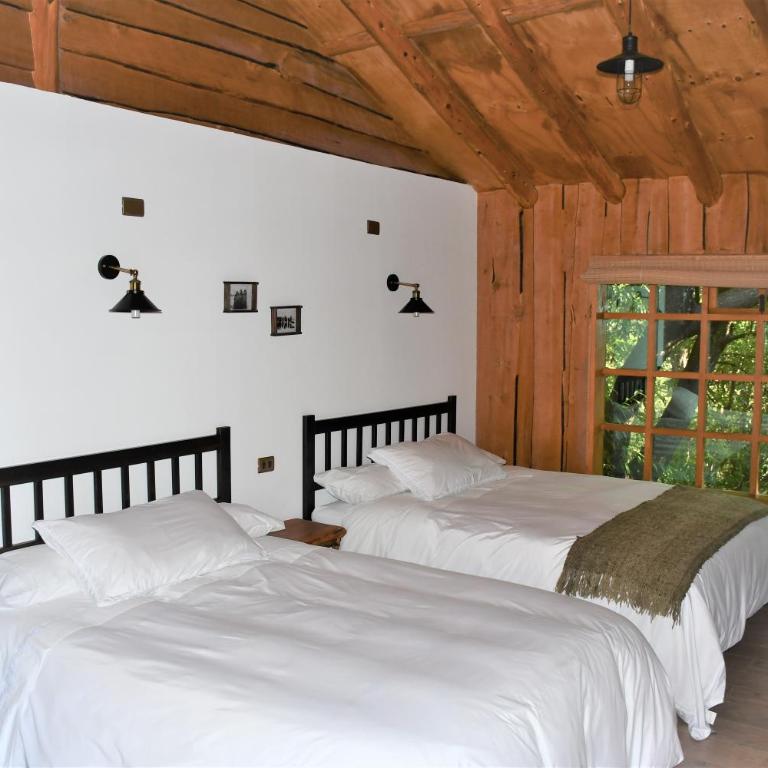Hotel El Barranco - Double Room with Two Double Beds - 1