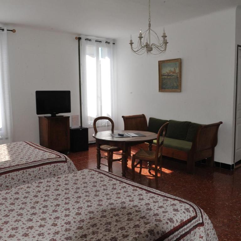 Hotel Du Forum - Chambre Quadruple - 2