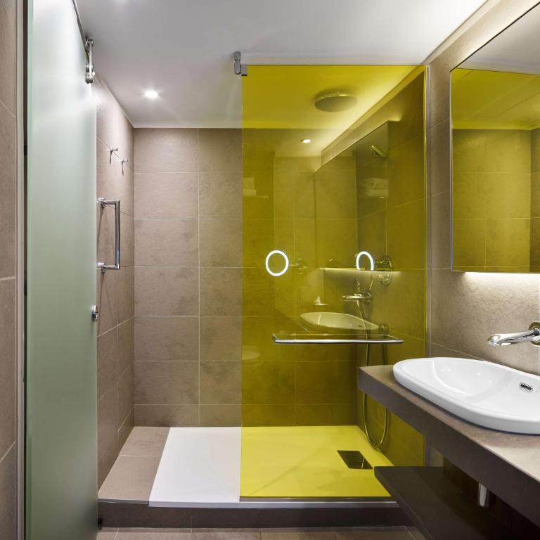 Radisson Blu Hotel, Lyon - Chambre Standard avec Vue sur la Ville - 5