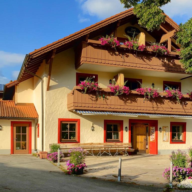 Pension Carina - Comfort Doppelzimmer mit Balkon und Seeblick - 9