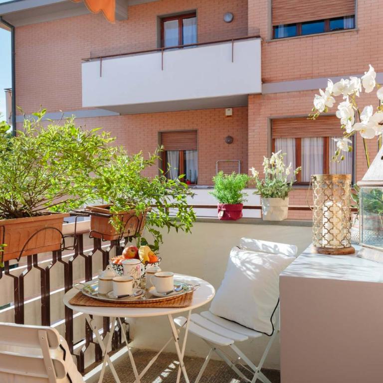 Graziella, LUXURY APARTMENT 2 bedrooms, Terrace and Private Parking downtown Lucca - Appartamento con 2 Camere da Letto - 23