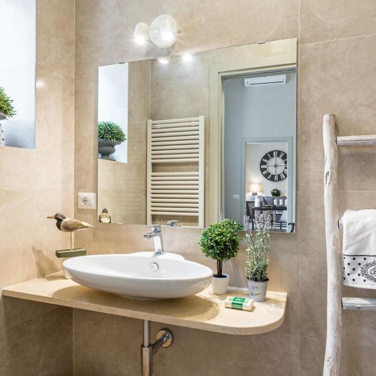 Casa Janca, Find sanctuary at extraordinary rates! Luxury Smart Apartment in Central Lucca - Appartamento con 1 Camera da Letto - 15