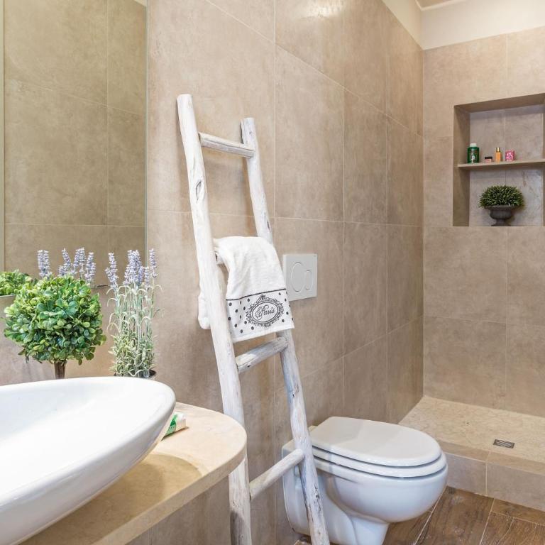 Casa Janca, Find sanctuary at extraordinary rates! Luxury Smart Apartment in Central Lucca - Appartamento con 1 Camera da Letto - 16