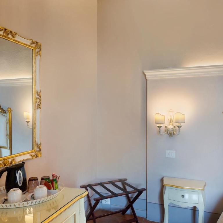 B&B I Quattro Poeti - Standard Double Room with Private External Bathroom - 3