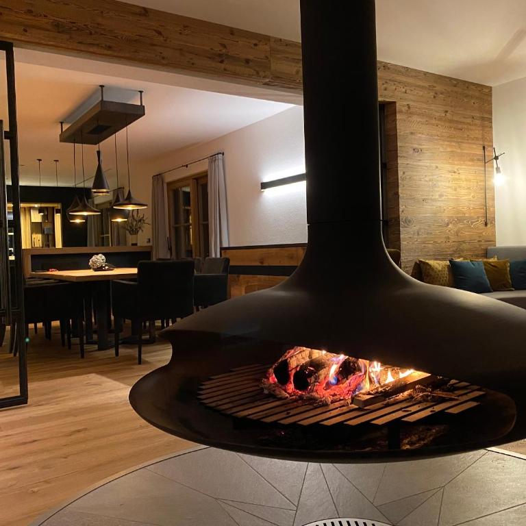Chalet am Wetterkreuz - Luxus mit Sauna & Whirlpool in Reit im Winkl - Doppelzimmer mit Parkblick - 47
