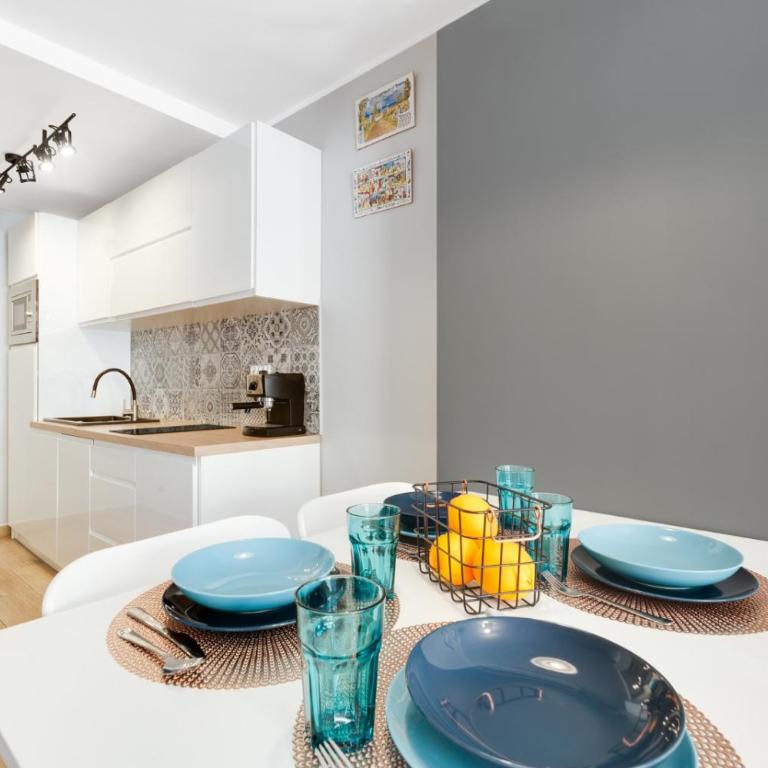 LEL Apartament - Apartment with Balcony - 5