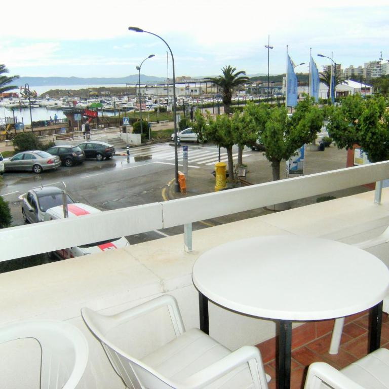 Marina 1-B - Apartment with Sea View - 14