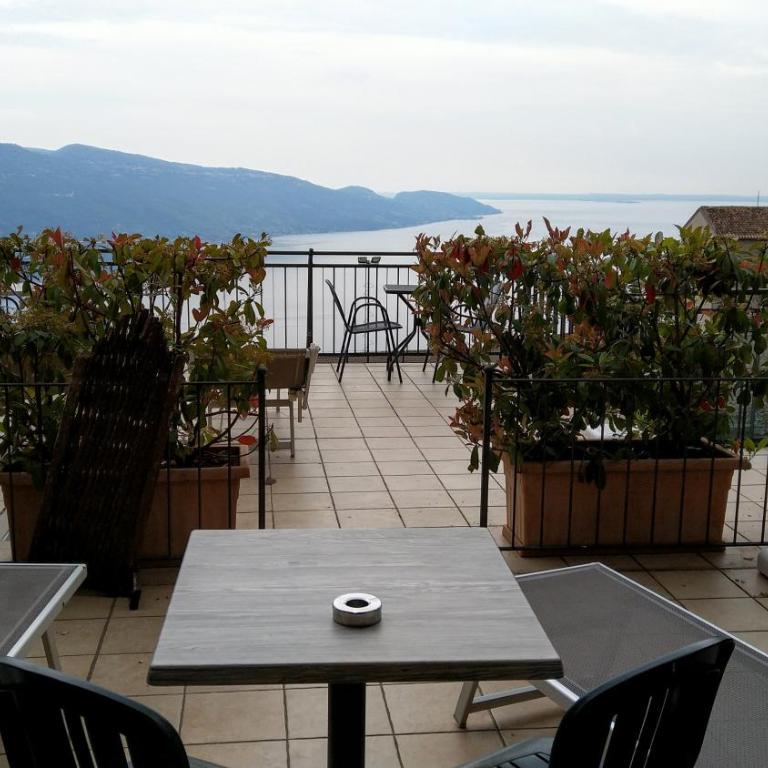 Hotel Gallo - Camera Superior Matrimoniale/Doppia con Letti Singoli con Vista Lago - 5