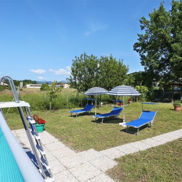 "La Casa di Carla", Lucca countryside, with private swimming pool and garden - Casa con 4 camere da letto - 60