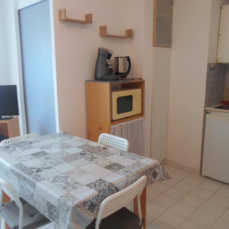 Vittoria Immobilier 6 -REGLEMENT SUR PLACE - chèques vacances acceptés - Apartment - 10