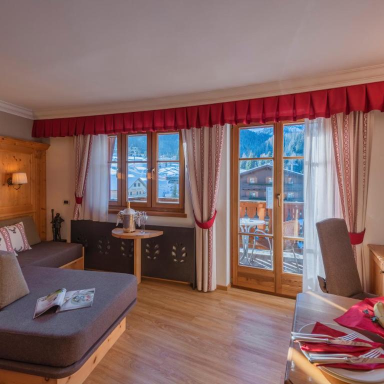 Posta Zirm Hotel - Deluxe Doppelzimmer - 3