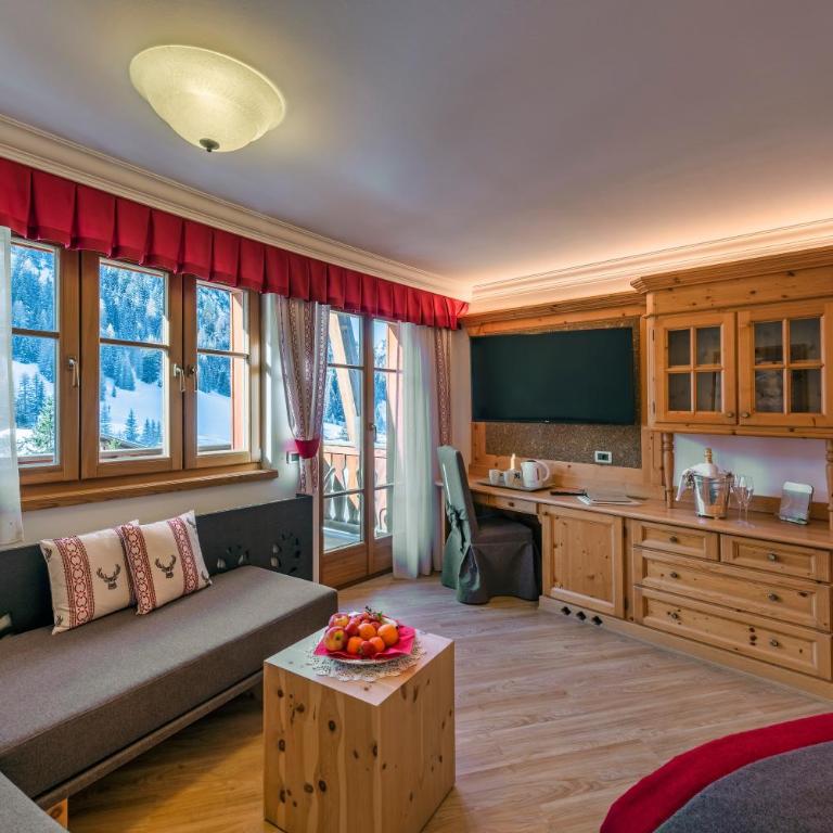 Posta Zirm Hotel - Deluxe Doppelzimmer - 2