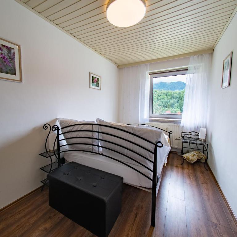 ERZHAUS Apartments - Apartment mit 2 Schlafzimmern - 4