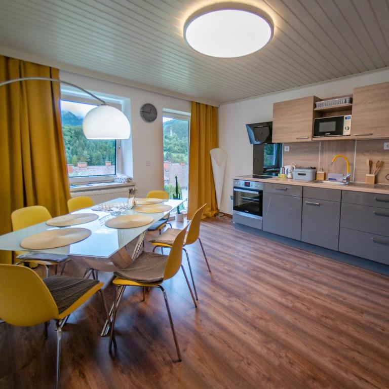 ERZHAUS Apartments - Apartment mit 2 Schlafzimmern - 1