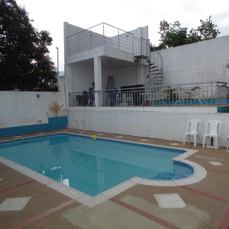 Casa Quinta en Carmen de Apicalá - Casa de 3 dormitorios - 5