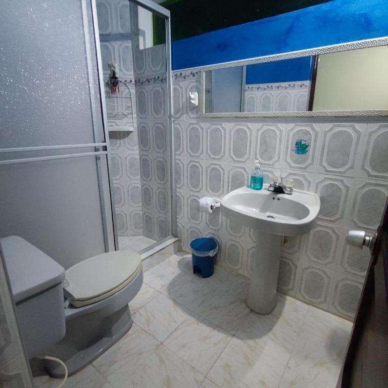 Nirvana Casa de Huéspedes - Habitación Triple con baño privado - 3