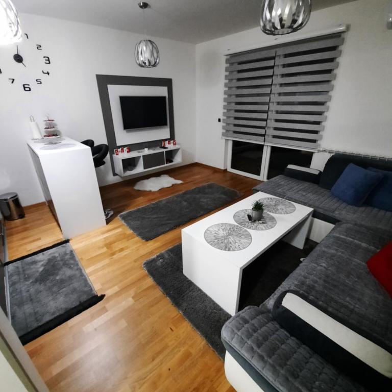 Apartman Bulevar Sarajevo - FREE PARKING - One-Bedroom Apartment - 7