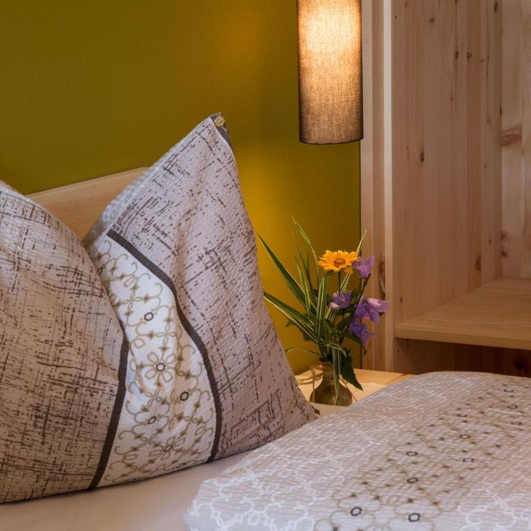 Naturhotel Edelweiss - Double Room with Balcony - 11