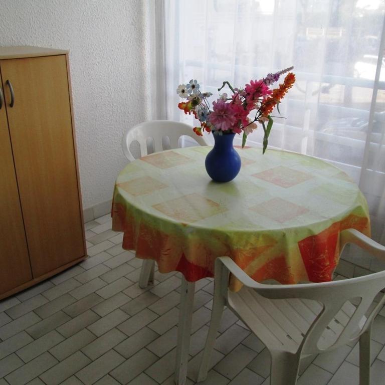Vittoria Immobilier 9 -REGLEMENT SUR PLACE - chèques vacances acceptés - Monolocale - 2