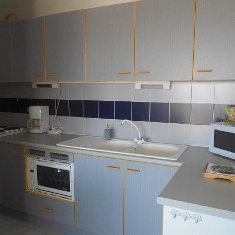 Vittoria Immobilier 10 - REGLEMENT SUR PLACE -chèques vacances acceptés - Apartamento - 2
