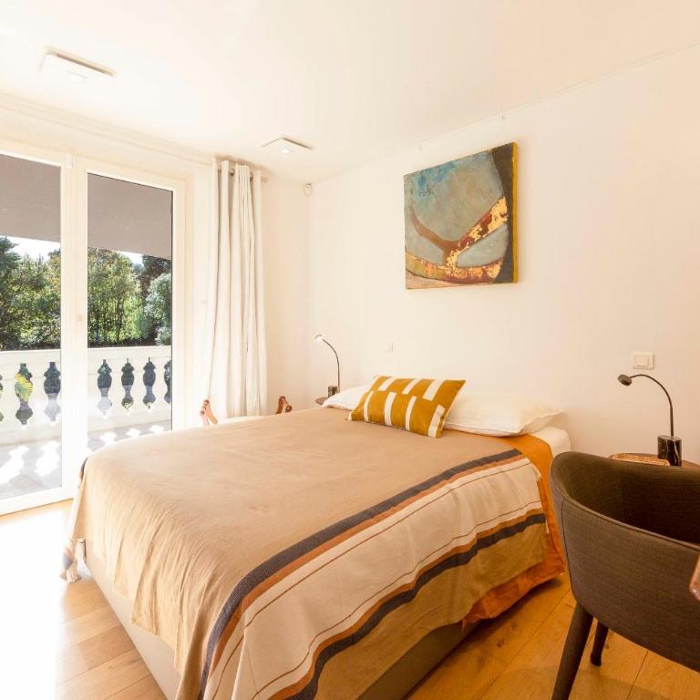 Havre de paix au Cap d'Antibes piscine chauffée à deux pas des plages - Villa - 21