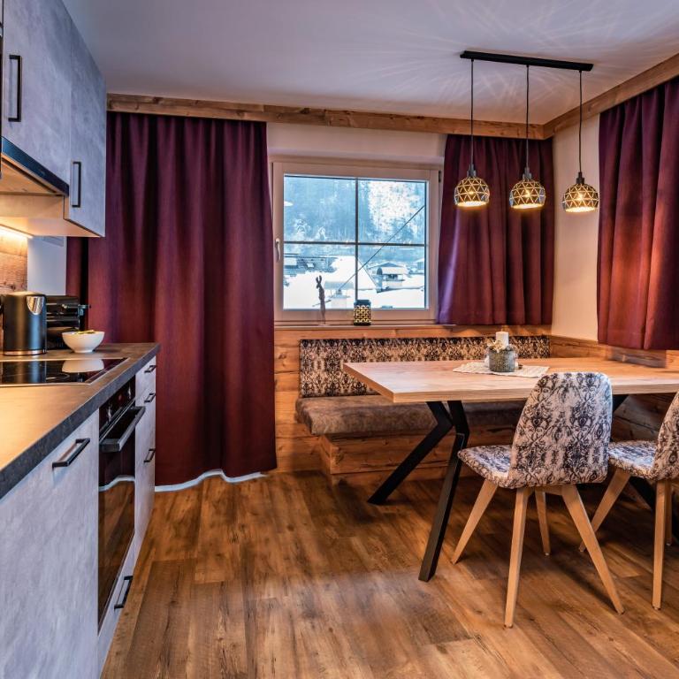 Gästehaus Wiesengrund & Apart Sporer - Apartment mit Blick auf die Berge - 15