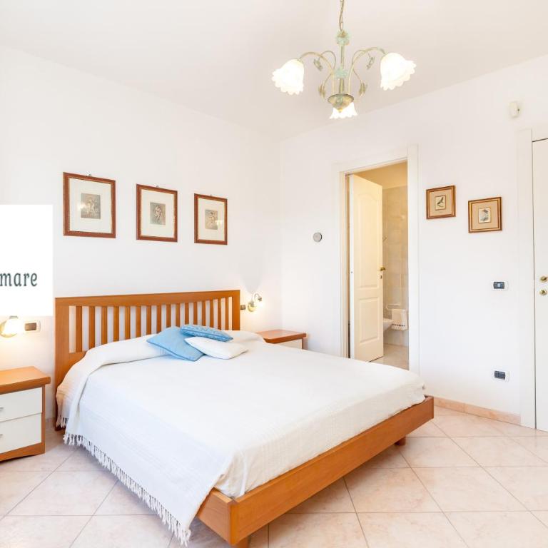 LA TERRAZZA SUL MARE - NUMANA - - Three-Bedroom Apartment - 2