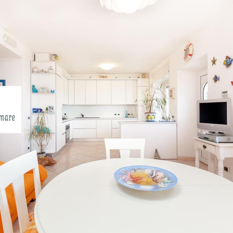 LA TERRAZZA SUL MARE - NUMANA - - Three-Bedroom Apartment - 6