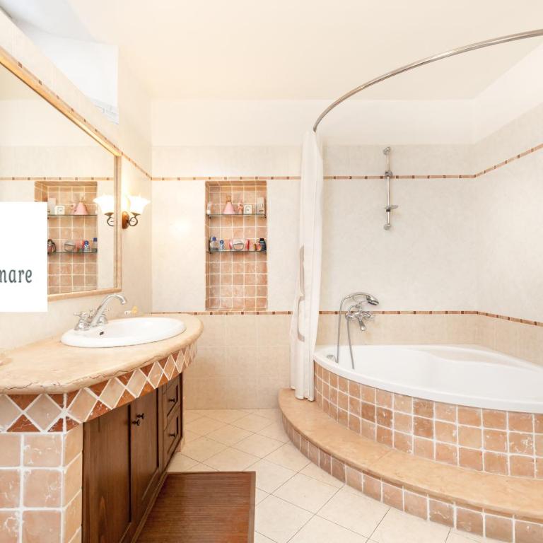 LA TERRAZZA SUL MARE - NUMANA - - Three-Bedroom Apartment - 10