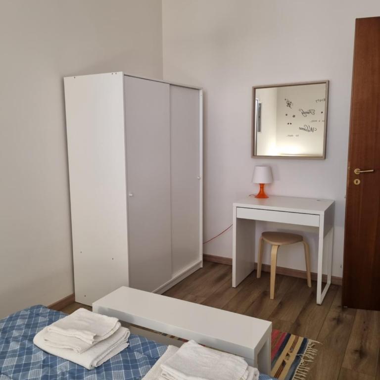FRAiMARI Home - Two-Bedroom Apartment - 8