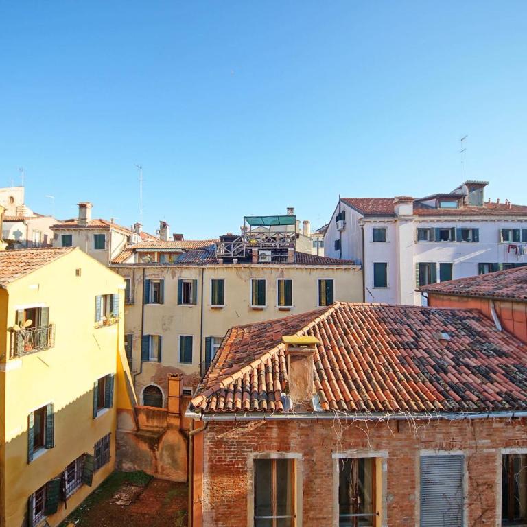 Ca' Circus 4 Rooms WI-FI Fibre - Appartamento - 33