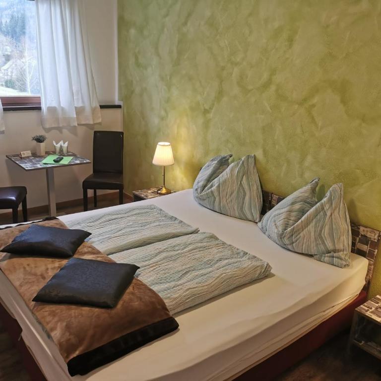 Frühstückspension Gasthof Gesslbauer - Doppelzimmer - 2