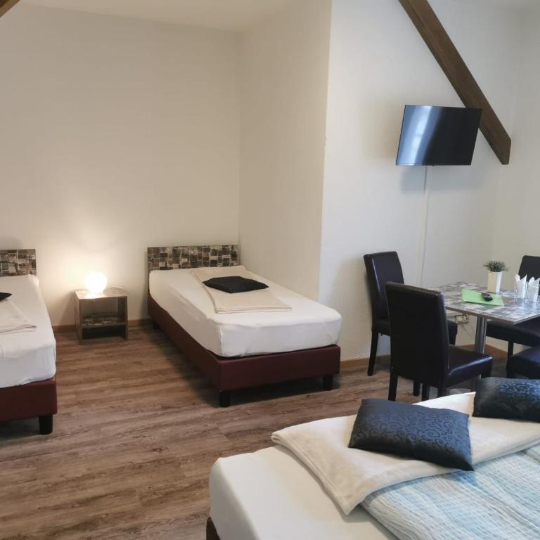 Frühstückspension Gasthof Gesslbauer - Vierbettzimmer - 2