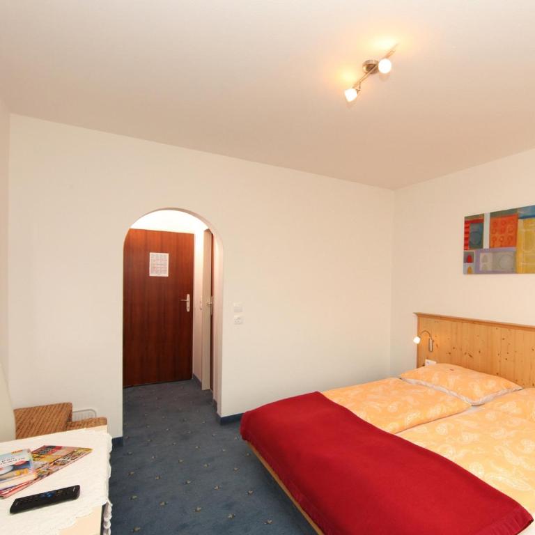 Comfort Hotel Garni Landhaus Gitti - Einzelzimmer mit Balkon - 2