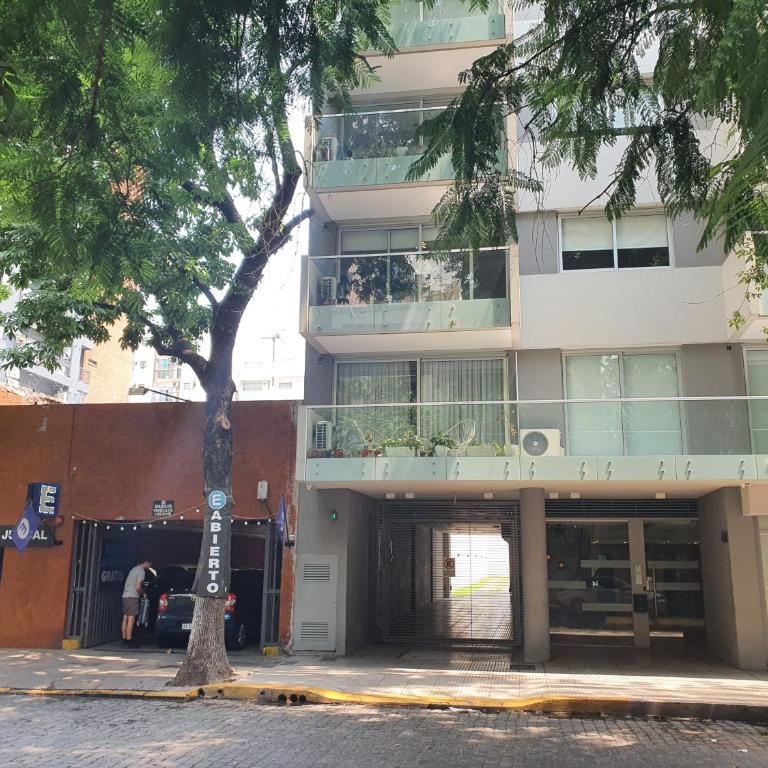 Exclusivo estudio a metros de la Rural y la Embajada - Apartamento de 1 dormitorio - 38
