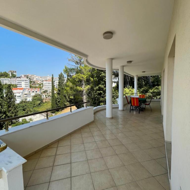 Apartments Rozela - Apartman sa 2 Spavaće Sobe i Balkonom - 31