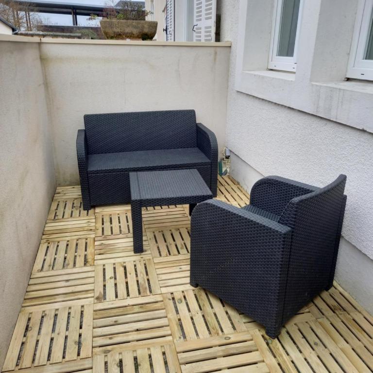 Studio avec terrasse en résidence calme à Dijon. - Appartement 1 Chambre - 7