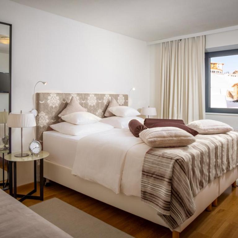 Hotel Bergkristall Oberlech - Standard Doppelzimmer - 1