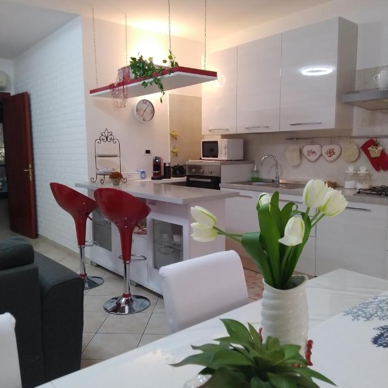 Rami di Corallo Appartamento con Parcheggio Privato ---------- - Appartamento con 2 Camere da Letto - 1