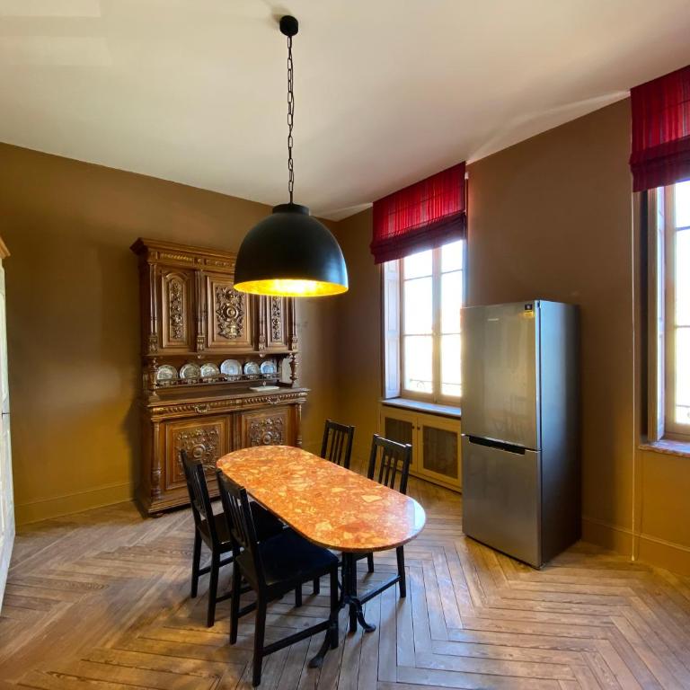 Demeure Saint Louis Historic manor, air-conditioned, free private parking, City 700m, WIFI, view - Deluxe Apartment - 28