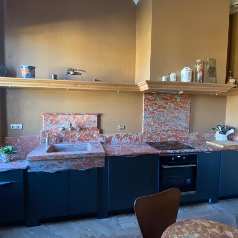 Demeure Saint Louis Historic manor, air-conditioned, free private parking, City 700m, WIFI, view - Deluxe Apartment - 23