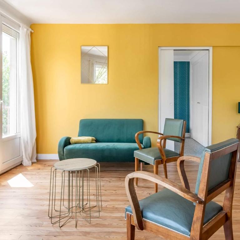 Bel appartement avec garage sur l'île de Nantes - Two-Bedroom Apartment - 1