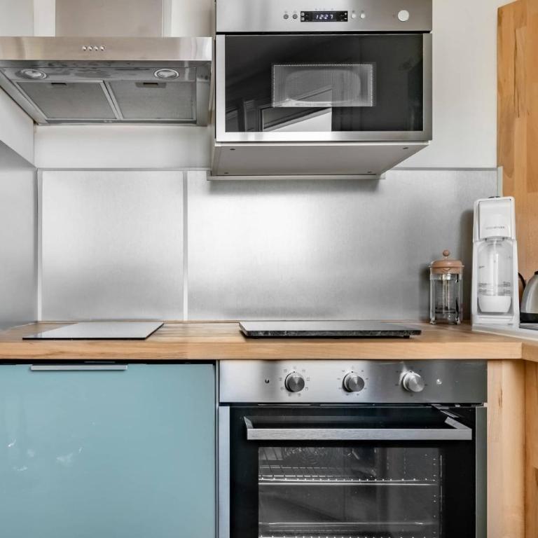 Bel appartement avec garage sur l'île de Nantes - Two-Bedroom Apartment - 9